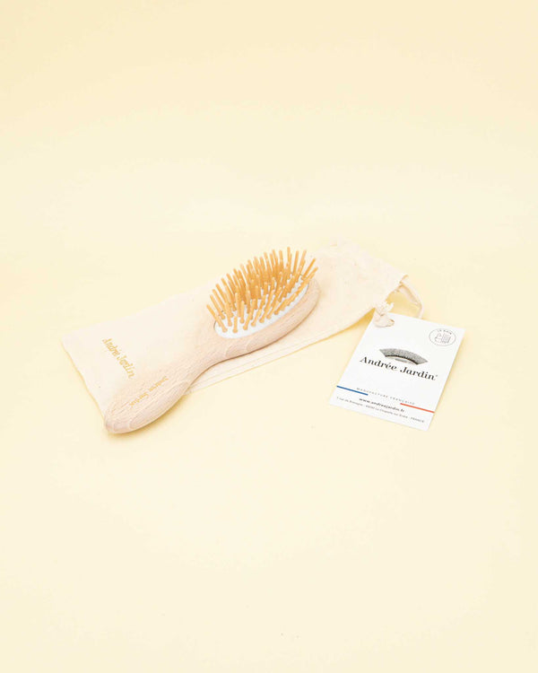 Petite brosse à cheveux - Picots de bois - Démêlante_Andrée Jardin_The Trust Society